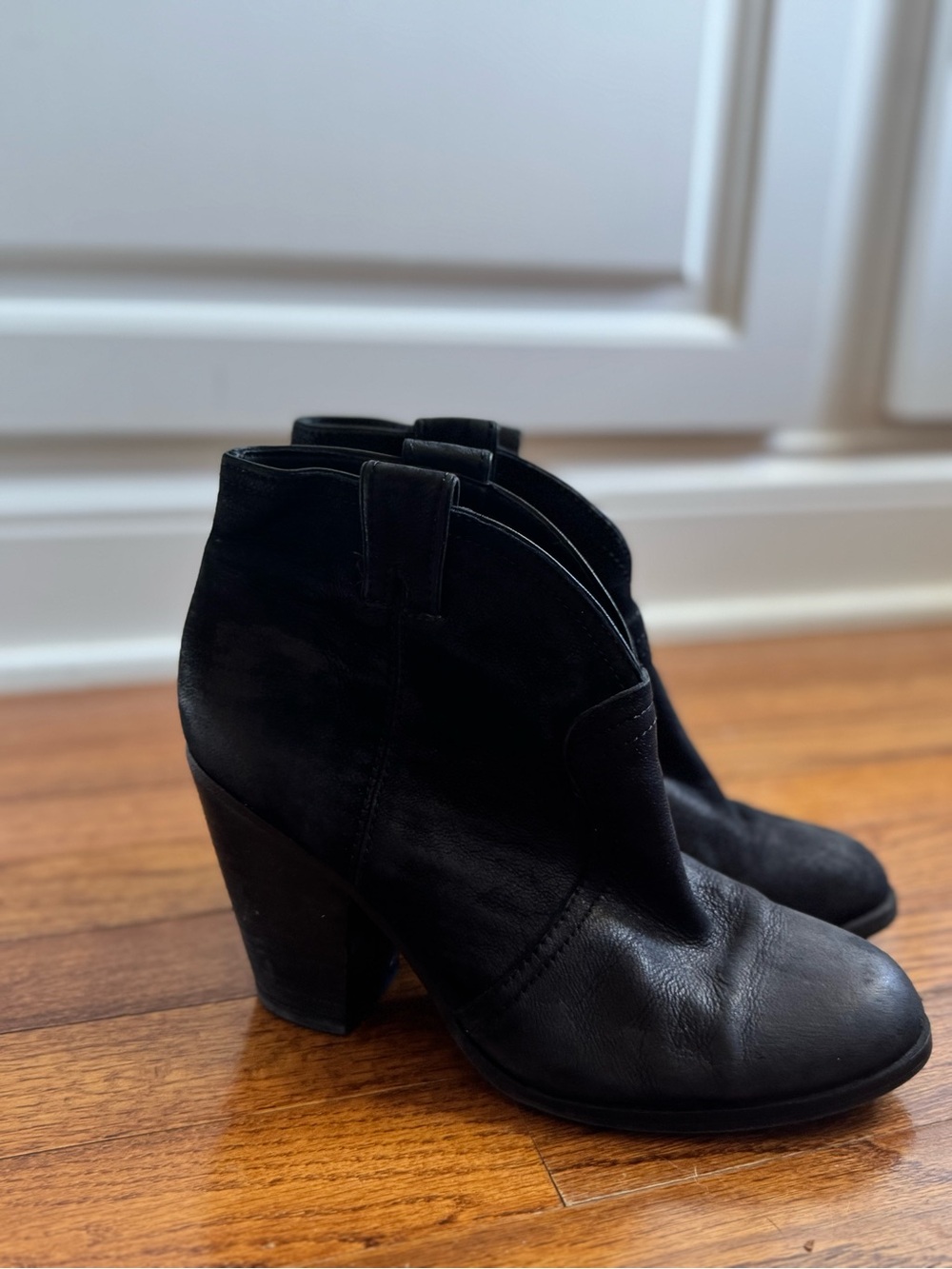 Vince Camuto Black Leather Ankle Booties